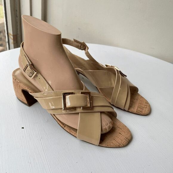 NEW! VANELi Clovis Block Patent Leather Ecru Sling Back Casual Sandals Low Hee - Picture 5 of 11